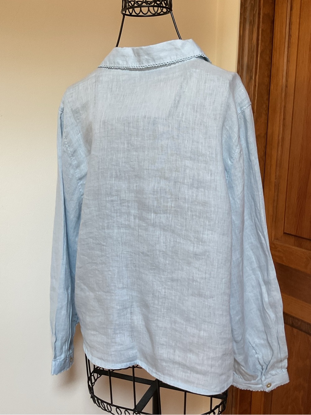 Laura Ashley Pale Blue Linen Button-Front Blouse - Picture 4 of 5